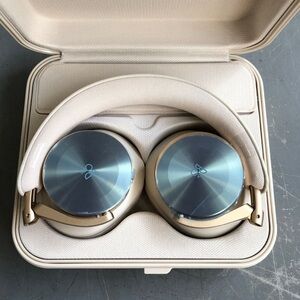 Bang & Olufsen Beoplay H95 Blue and Gold Headphones